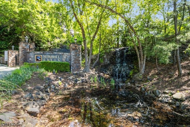 8-6 - 86 Lakeview Ct, Townhouse with 2 bedrooms, 2 bathrooms and null parking in Pompton Lakes NJ | Image 22