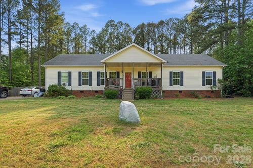 2825 Sweeping Pine Ln, Denver, NC, 28037-6500 | Card Image