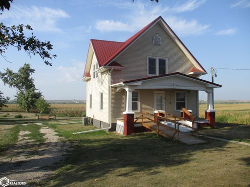 2975 275th St, Clutier, IA, 52217-9725 | Card Image