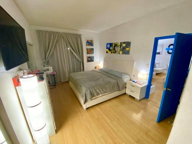 APT-310 - 540 Brickell Key Dr, Condo with 1 bedrooms, 2 bathrooms and null parking in Miami FL | Image 7