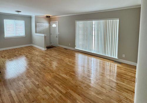 29316 Roan Dr, Warren, MI, 48093-8619 | Card Image