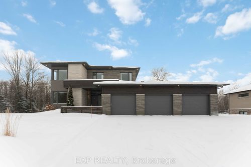 1961 Cedarlakes Way, Greely, ON, K4P0E4 | Card Image