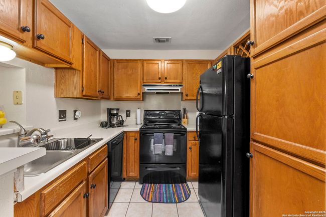 E102 - 5322 Medical Dr, Condo with 1 bedrooms, 1 bathrooms and null parking in San Antonio TX | Image 7