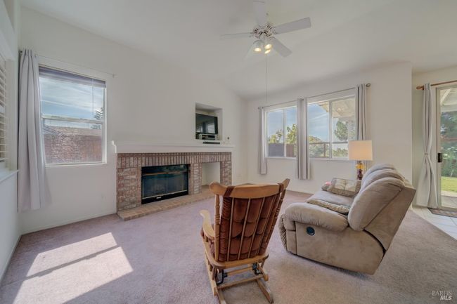2601 Lawndale Ct, House other with 3 bedrooms, 2 bathrooms and 4 parking in Fairfield CA | Image 11