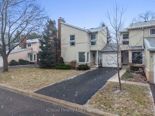 4-2385 Woodward Ave, Burlington, ON, L7R1V2 | Card Image