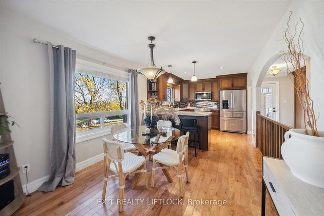577 Spillsbury Dr, House other with 3 bedrooms, 2 bathrooms and 6 parking in Peterborough ON | Image 10