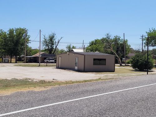 1908 N 8th St, Ballinger, TX, 76821 | Card Image