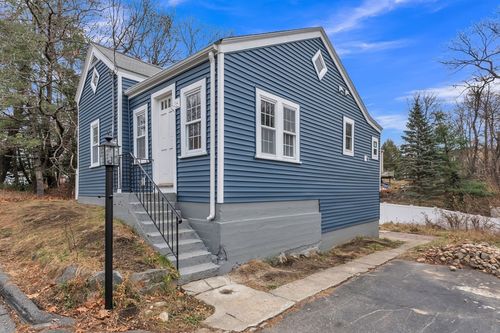 26 Buttrick Ave, Fitchburg, MA, 01420-3604 | Card Image
