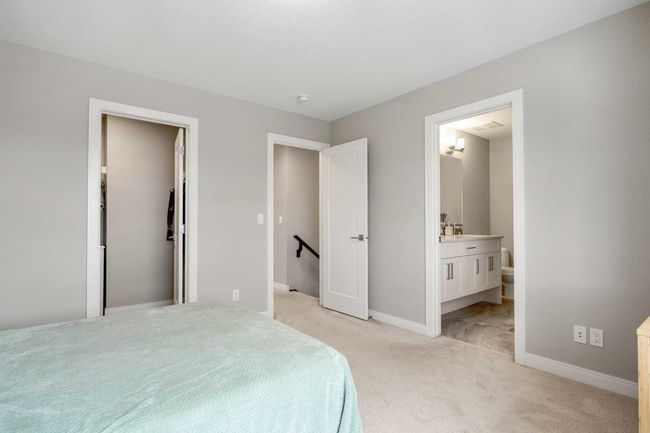 831 85 St Sw, Home with 4 bedrooms, 3 bathrooms and 2 parking in Calgary AB | Image 22