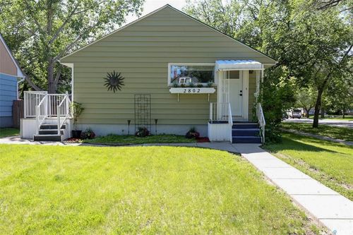 2802 Mctavish St, Regina, SK, S4S2C4 | Card Image