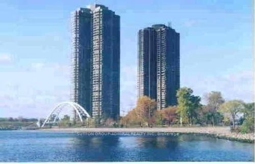 2804-2045 Lake Shore Boulevard W, Etobicoke, ON, M8V2Z6 | Card Image
