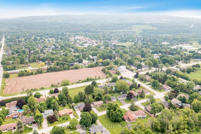 13 Jardine Cres, House other with 4 bedrooms, 1 bathrooms and 4 parking in Creemore ON | Image 30