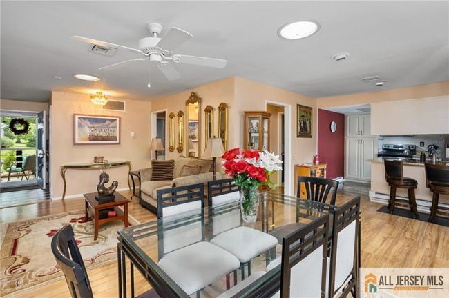 128B - 128 Balsam Plz, Townhouse with 2 bedrooms, 2 bathrooms and null parking in Monroe NJ | Image 8