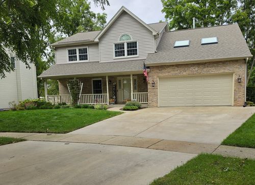 1097 Newcastle Lane, Aurora, IL, 60506 | Card Image