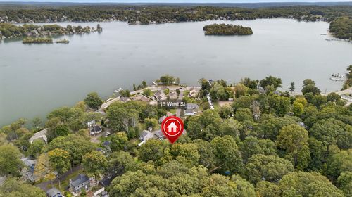 16 West St, East Hampton, CT, 06424-1411 | Card Image