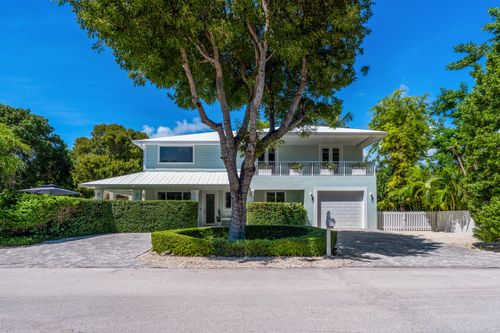 154 Carroll St, Islamorada, FL, 33036-3620 | Card Image