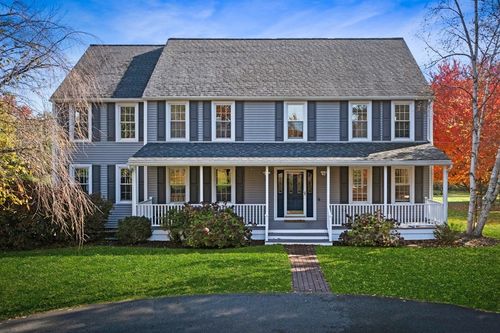 103 Barker St, North Andover, MA, 01845-1121 | Card Image