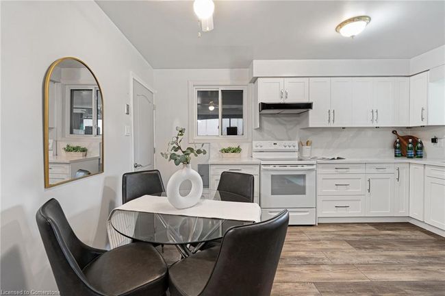 93 Christopher Dr, House other with 3 bedrooms, 2 bathrooms and 3 parking in Cambridge ON | Image 8