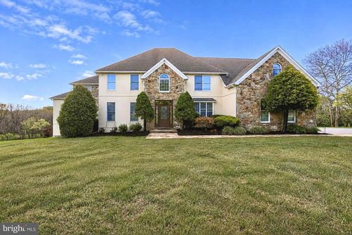 10 Sparks Farm Rd, Sparks, MD, 21152-9300 | Card Image