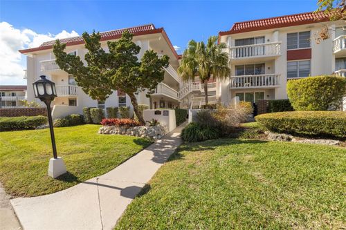 301-2623 Seville Blvd, CLEARWATER, FL, 33764-1123 | Card Image