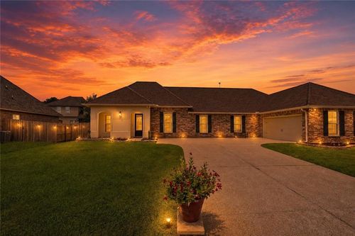 869 Capistrano Ct, Covington, LA, 70433-0883 | Card Image