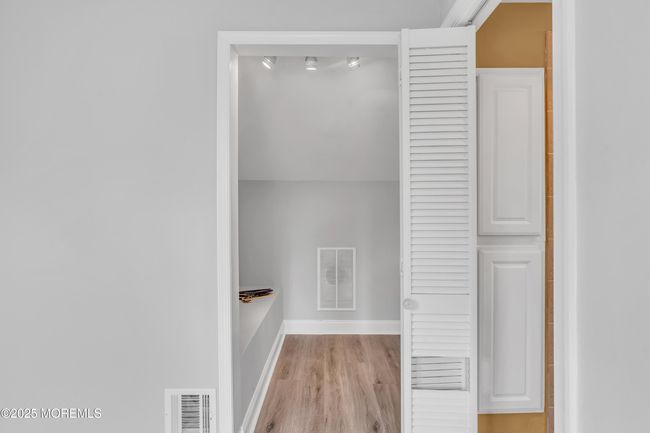 27 Koenig Ln, House other with 4 bedrooms, 2 bathrooms and null parking in Freehold NJ | Image 27