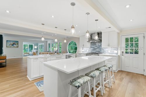 20 China Cockle Ln, Hilton Head Island, SC, 29926-2062 | Card Image
