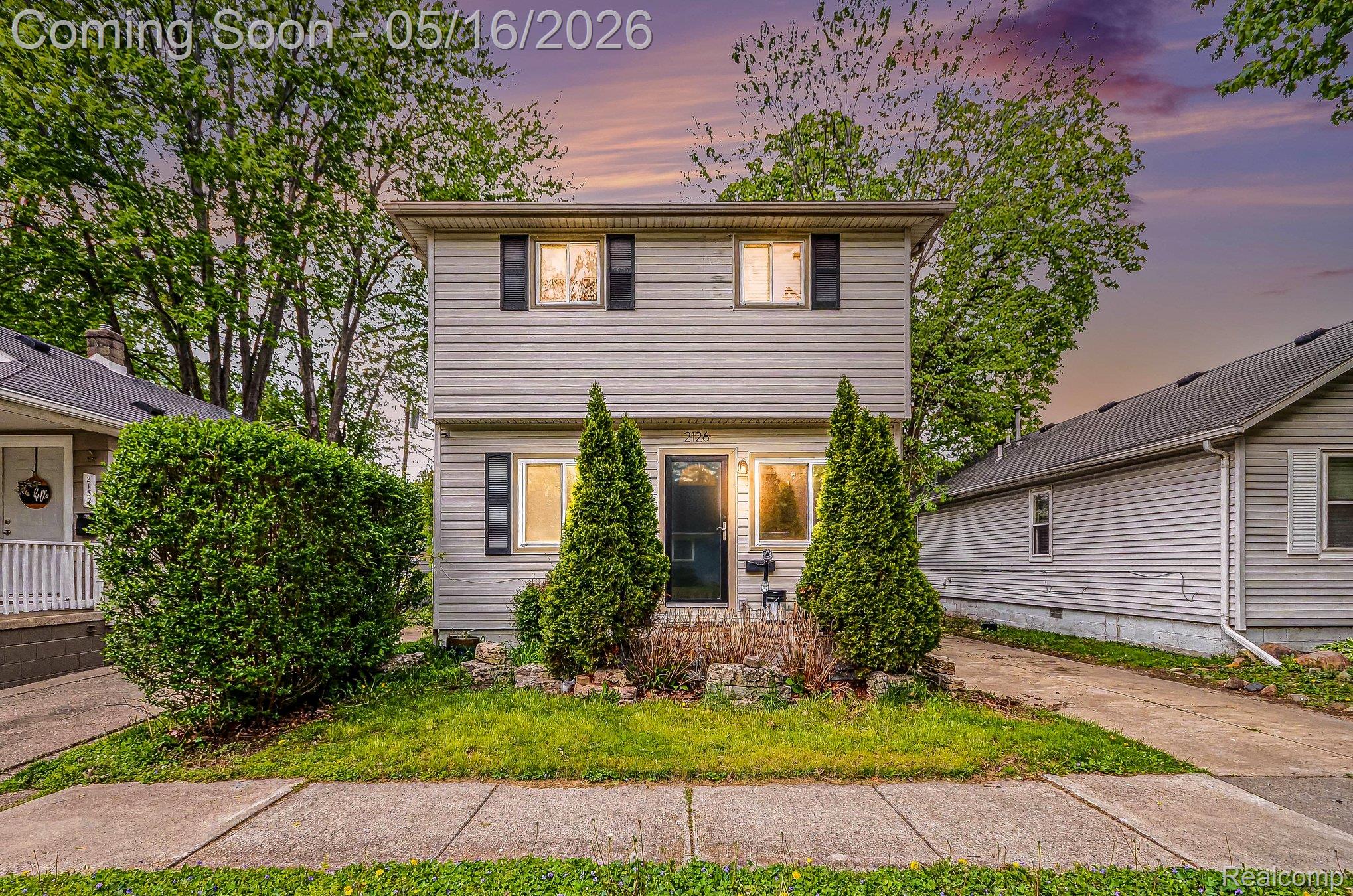 Residential in Grosse Pointe Woods 2