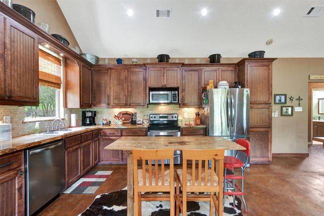 9832 Hawaii Ln, Home with 2 bedrooms, 1 bathrooms and null parking in Midway TX | Image 13