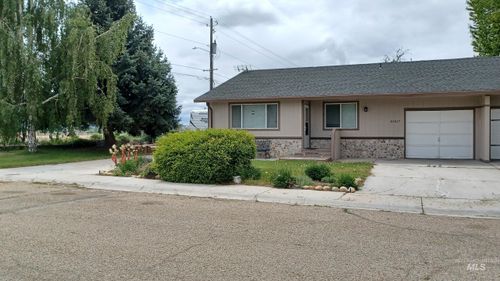 21017 Cottonwood Dr, Greenleaf, ID, 83626-9160 | Card Image