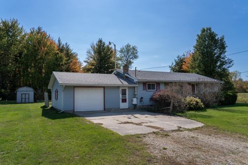 8476 E Pickard Road, Chippewa Township, MI, 48858 | Card Image