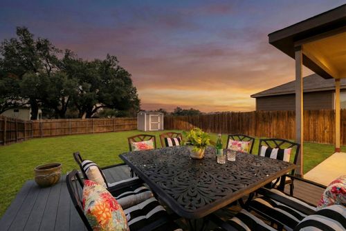 809 Whitman Ave, Georgetown, TX, 78626-2585 | Card Image