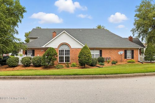 105 Azalea Ct, La Grange, KY, 40031-8973 | Card Image
