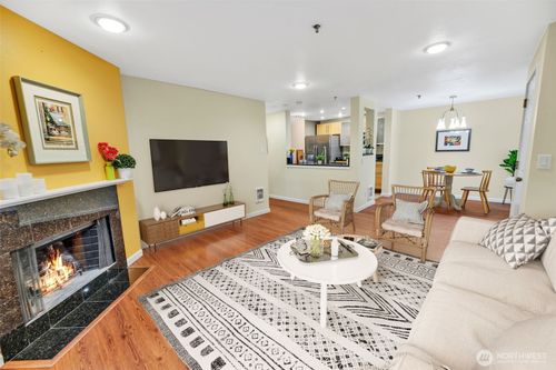 apt-f207-975 Aberdeen Ave Ne, Renton, WA, 98056-2874 | Card Image
