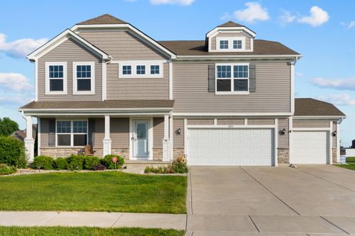 8933 Mill Creek Rd, Cedar Lake, IN, 46303-7182 | Card Image