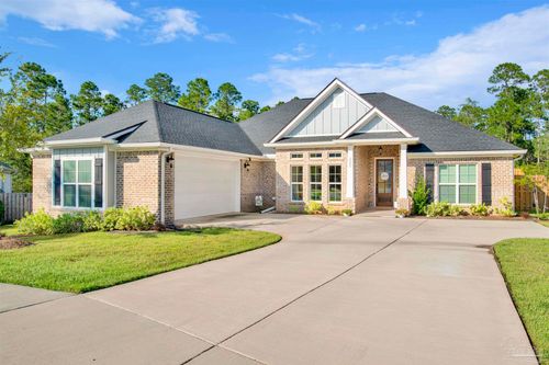 5804 Huntington Creek Blvd, Pensacola, FL, 32526-4388 | Card Image