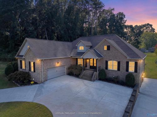 1008 Covewood Ln, Guntersville, AL, 35976-7555 | Card Image