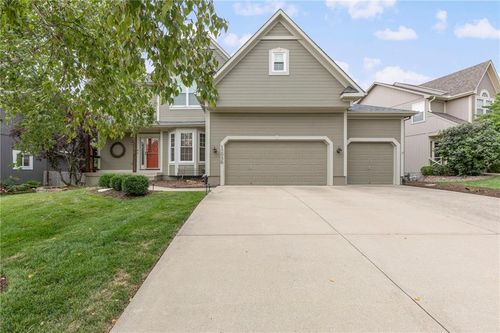 12036 S Clinton St, Olathe, KS, 66061-6623 | Card Image