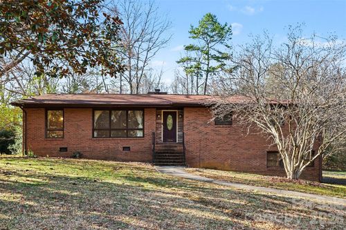 7014 Delisa Dr, Charlotte, NC, 28214-2647 | Card Image