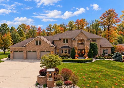 12288 Carmichael Cir, North Huntingdon, PA, 15642-7034 | Card Image