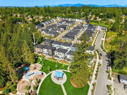 27156 Ne Walden Way, Duvall, WA, 98019-8240 | Card Image