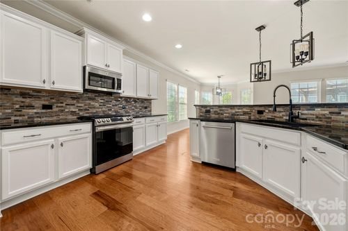 13929 Tilesford Ln, Huntersville, NC, 28078-6570 | Card Image