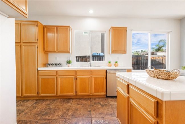 13668 Darwin Dr, House other with 4 bedrooms, 2 bathrooms and 7 parking in Moreno Valley CA | Image 15