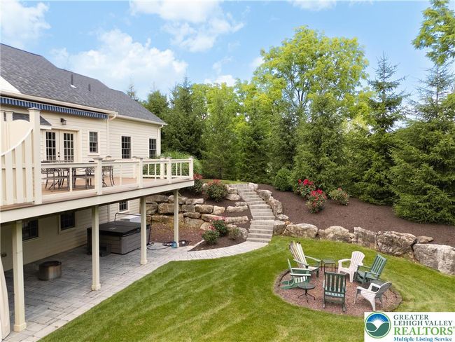 2063 Forge Run, House other with 4 bedrooms, 5 bathrooms and null parking in Bethlehem PA | Image 5