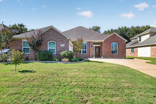 1106 Wedgewood Dr, Mansfield, TX, 76063-2807 | Card Image