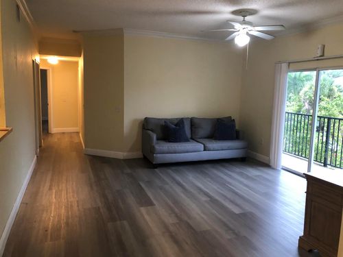 303-330 Crestwood 303 Circle, Royal Palm Beach, FL, 33411 | Card Image