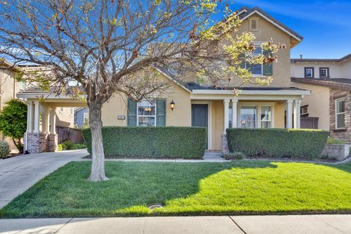 2064 Camp Whitney Cir, Rocklin, CA, 95765-5453 | Card Image
