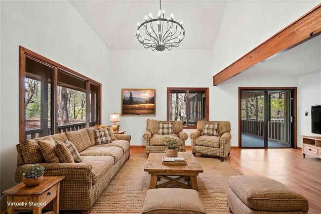 24 White Oak Knl, House other with 4 bedrooms, 3 bathrooms and 3 parking in Big Canoe GA | Image 8