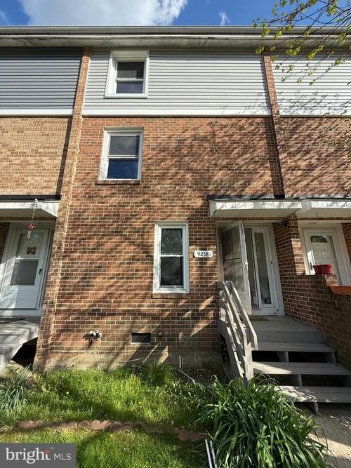 69-9258 Canterbury Riding, LAUREL, MD, 20723-1425 | Card Image