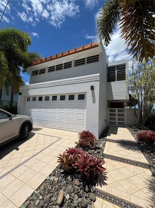 Calle 3 Paseo Las Vistas, SAN JUAN, PR, 00926 | Card Image